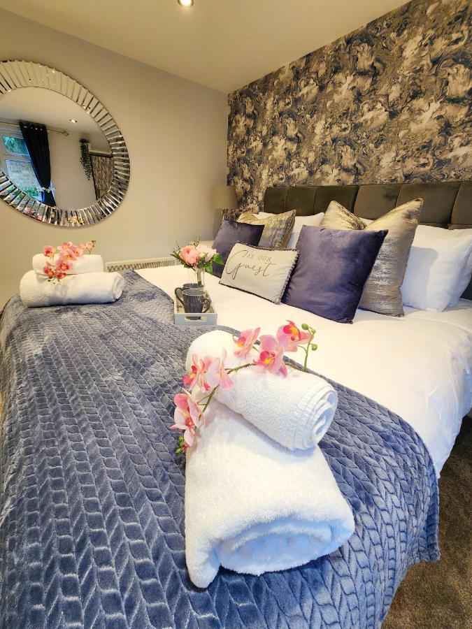 Studio Apartment The Den Colnbrook Eksteriør bilde